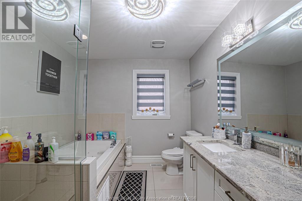 Photo 24 of 889 Lakewood, Lakeshore ON