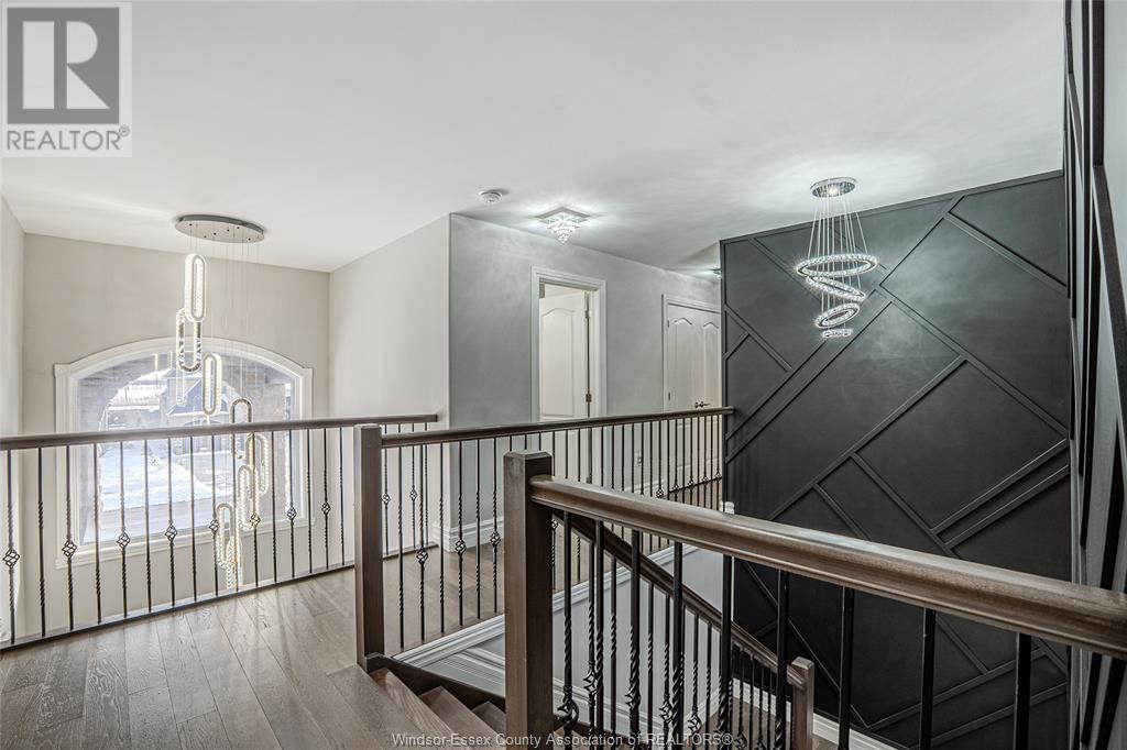 Photo 20 of 889 Lakewood, Lakeshore ON