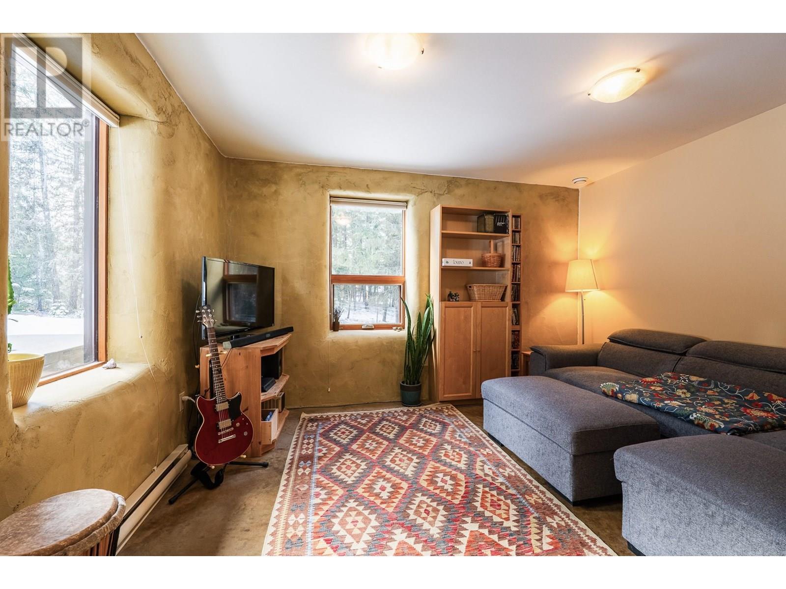 Photo 18 of 4226 Shasheen Road, Nelson BC