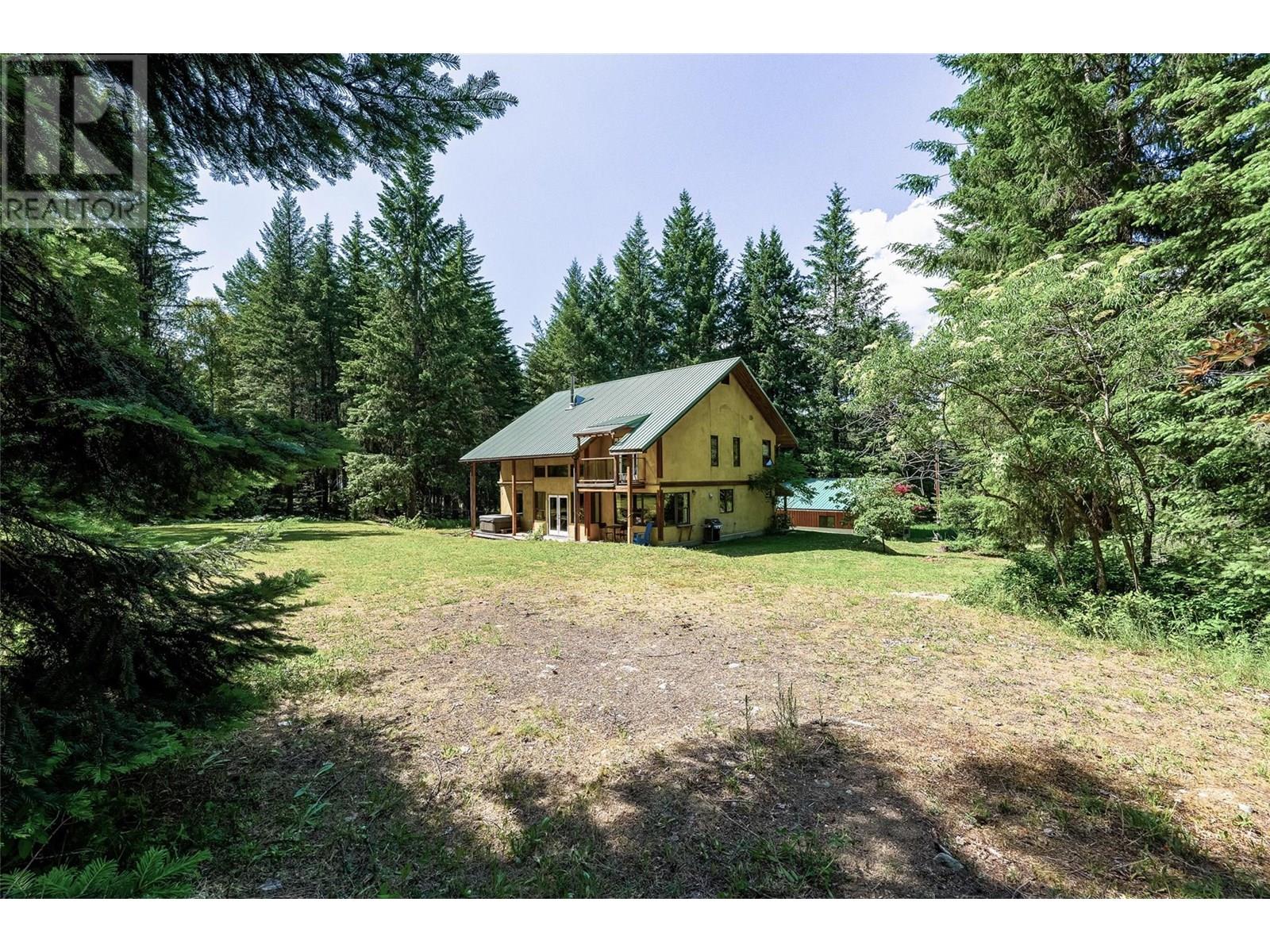 Photo 4 of 4226 Shasheen Road, Nelson BC