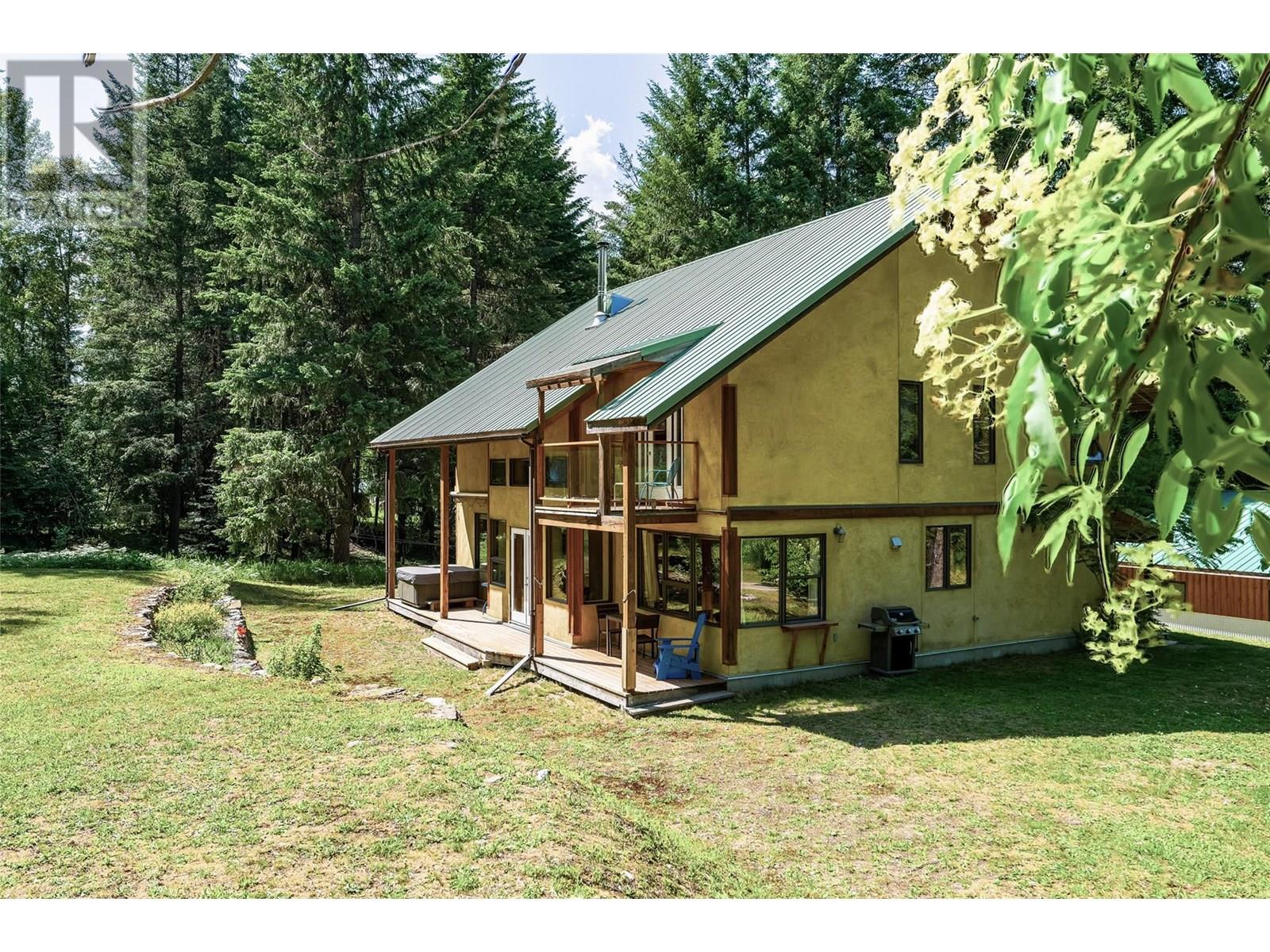 Photo 26 of 4226 Shasheen Road, Nelson BC