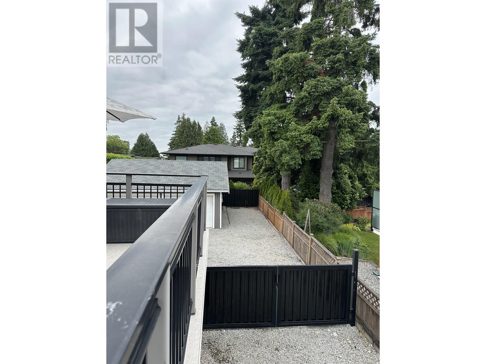 Photo 3 of 5379 Rawlins Crescent, Delta BC
