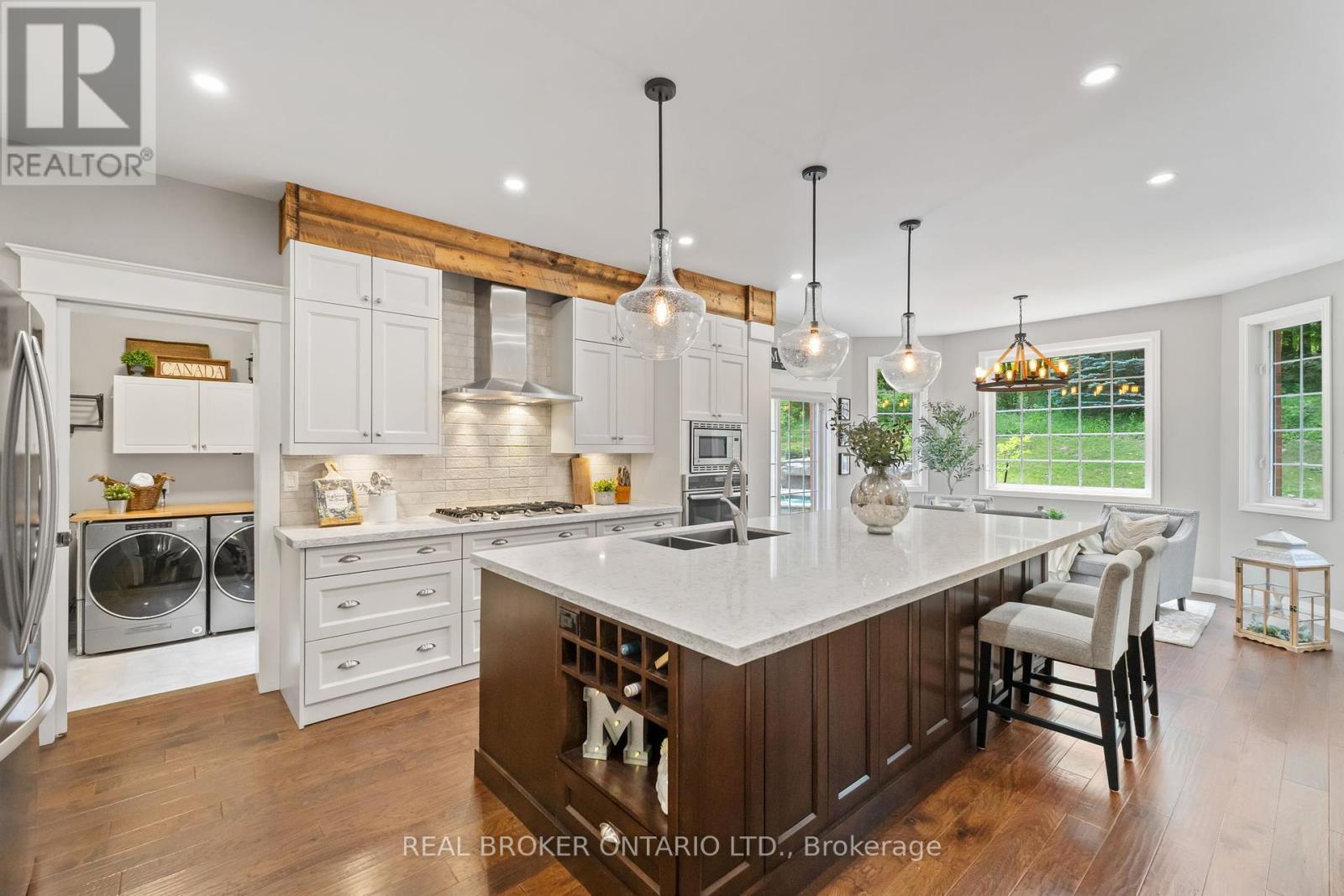 Photo 13 of 8 Oakview Place, Uxbridge ON