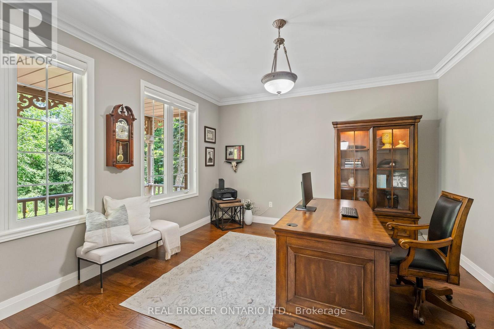 Photo 18 of 8 Oakview Place, Uxbridge ON