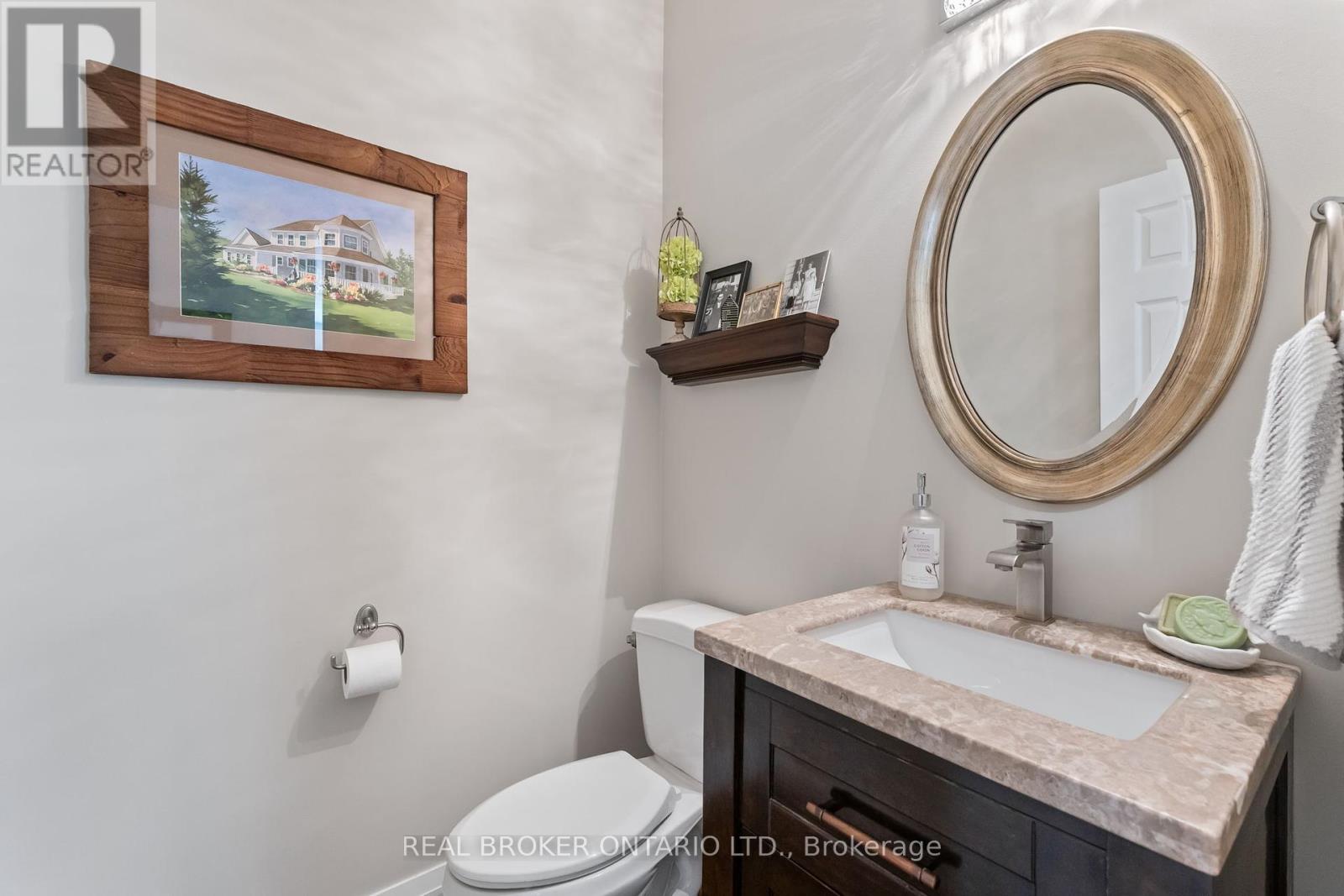 Photo 19 of 8 Oakview Place, Uxbridge ON