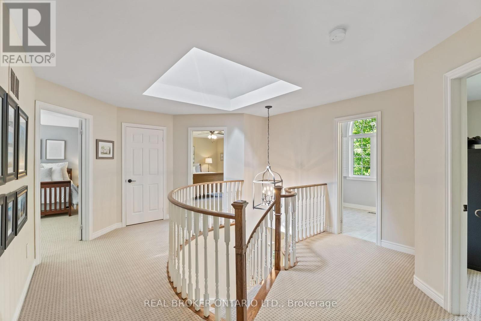 Photo 22 of 8 Oakview Place, Uxbridge ON