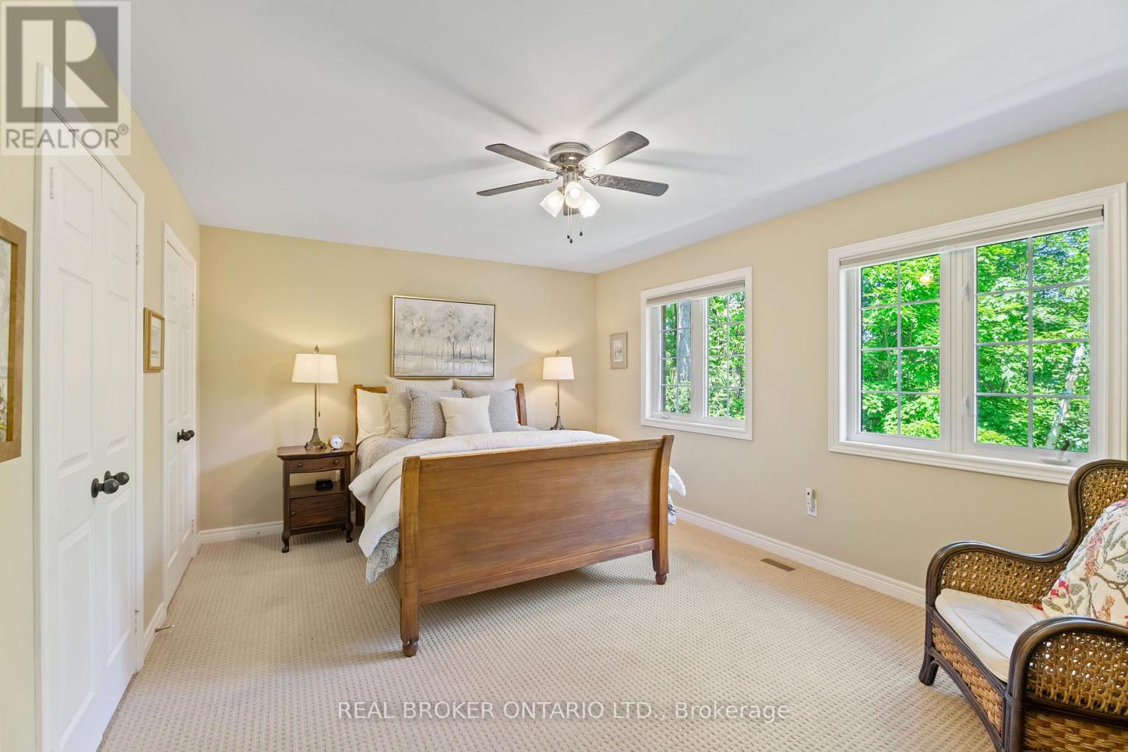 Photo 28 of 8 Oakview Place, Uxbridge ON