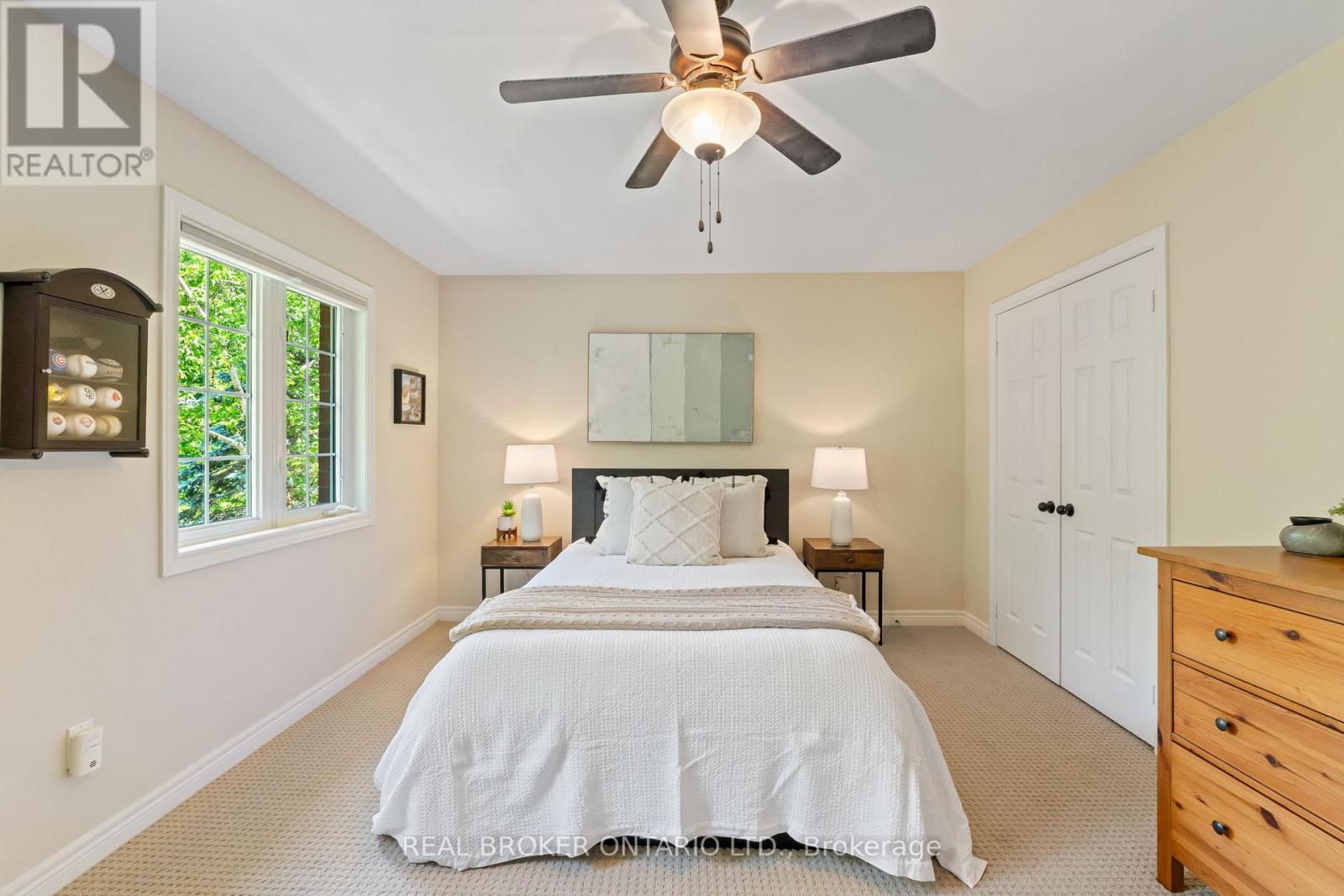 Photo 34 of 8 Oakview Place, Uxbridge ON
