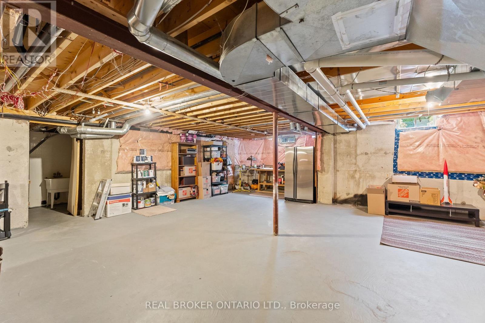 Photo 40 of 8 Oakview Place, Uxbridge ON