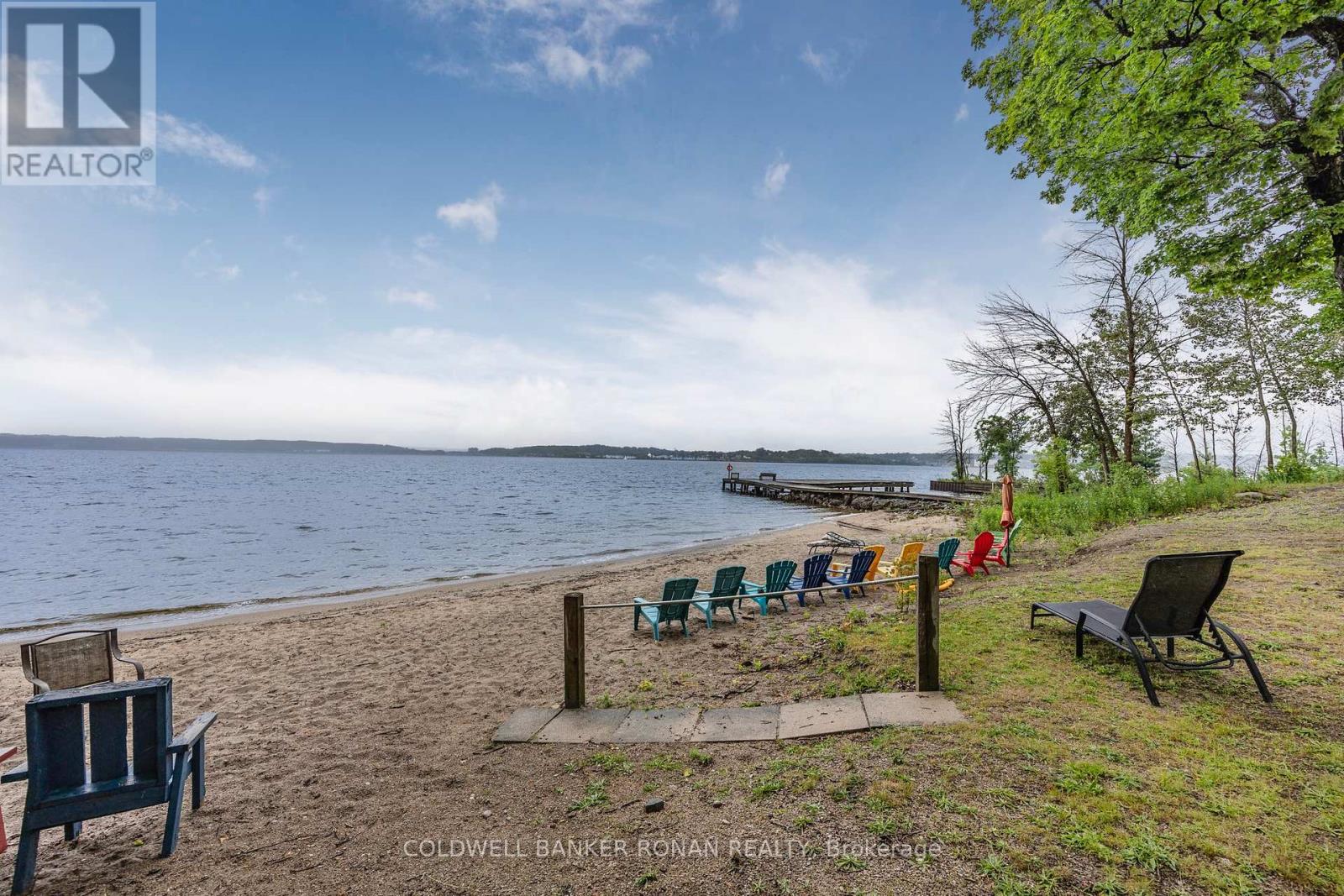 Photo 5 of 63 525 Midland Point Road, Midland ON