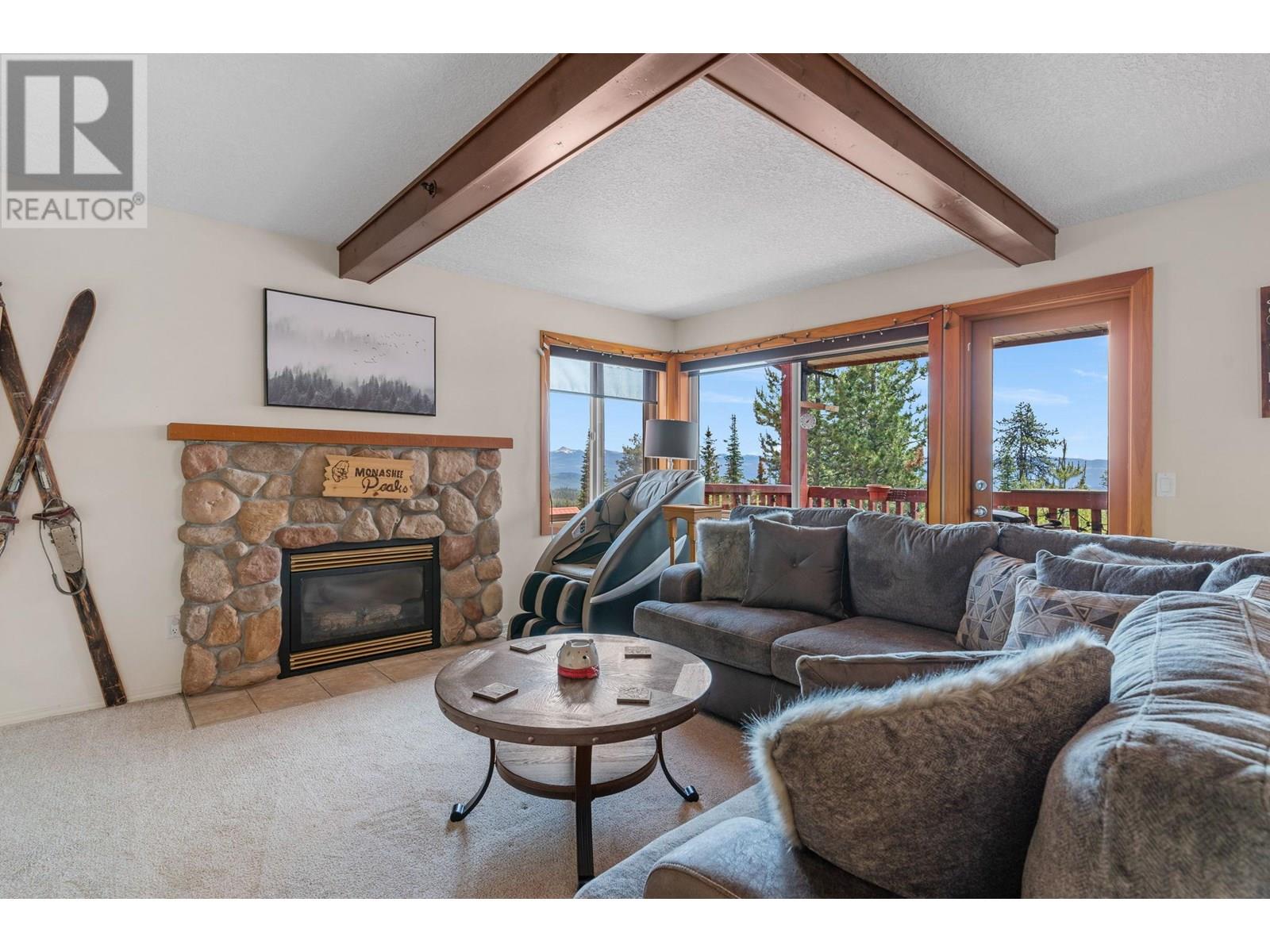 B 4821 Snow Pines Road, Big White