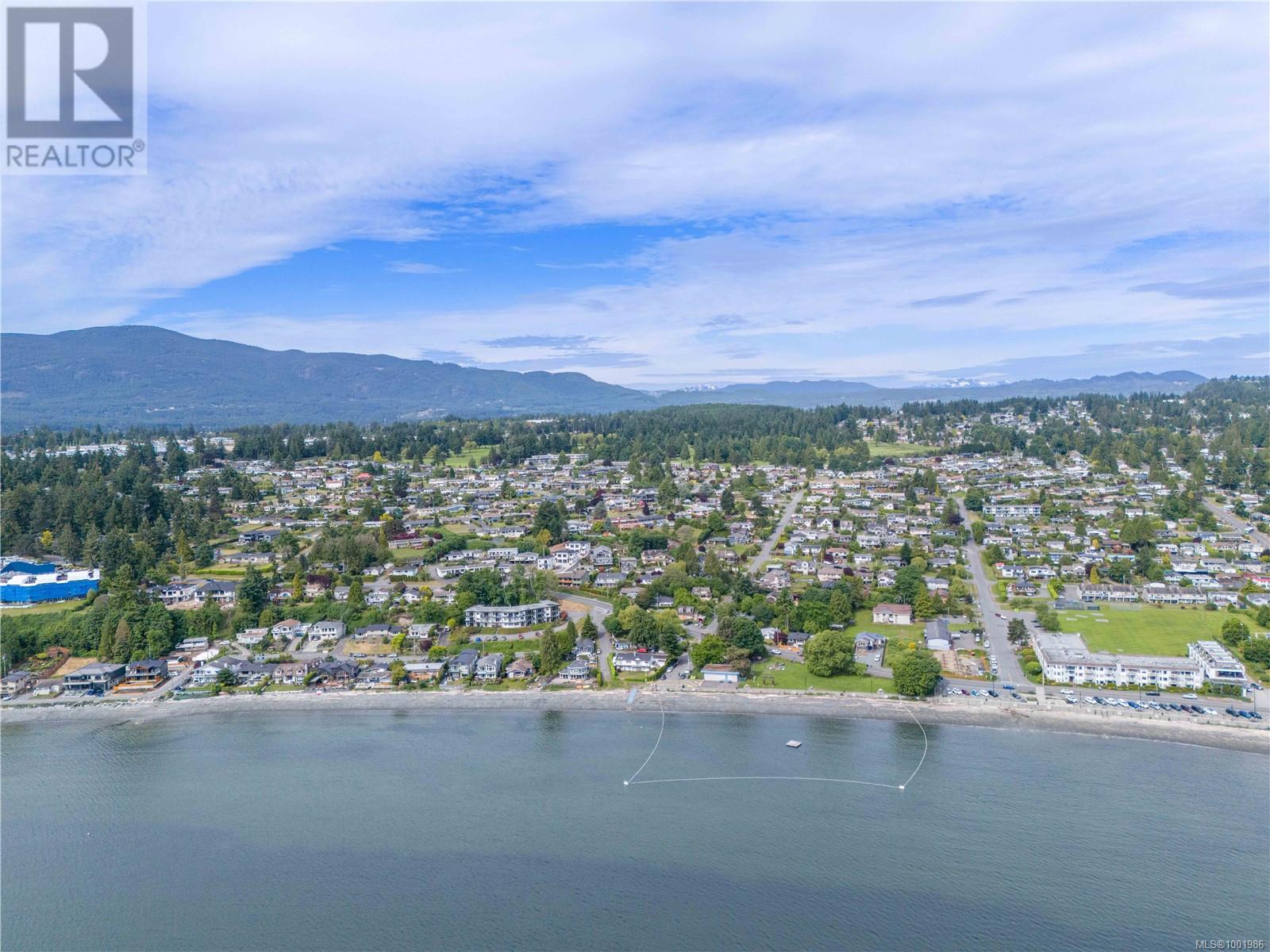 213 2815 Departure Bay Rd, Nanaimo