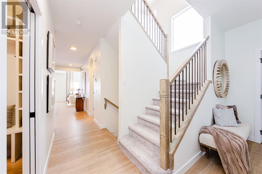 Photo 12 of 149 Versant Rise Sw, Calgary AB