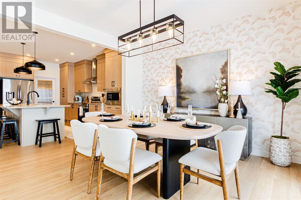 Photo 5 of 149 Versant Rise Sw, Calgary AB