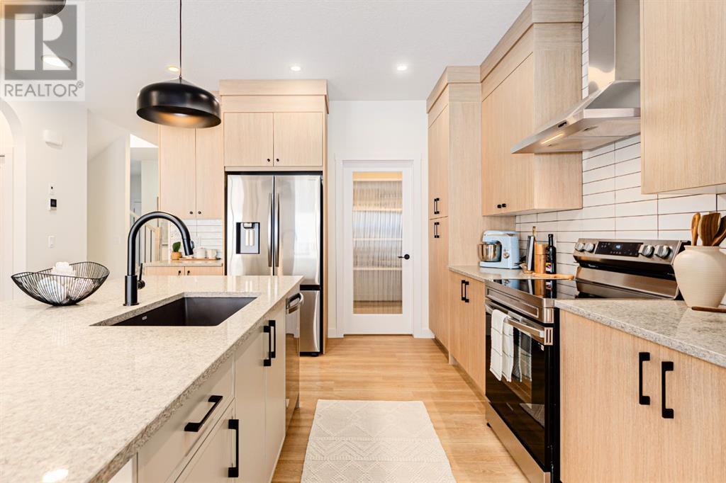 Photo 28 of 149 Versant Rise Sw, Calgary AB