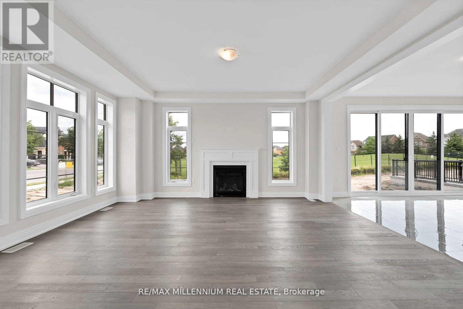 Photo 17 of 2 Catherwood Court, Brampton ON