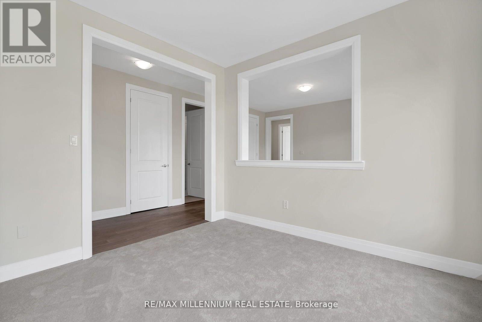 Photo 14 of 2 Catherwood Court, Brampton ON