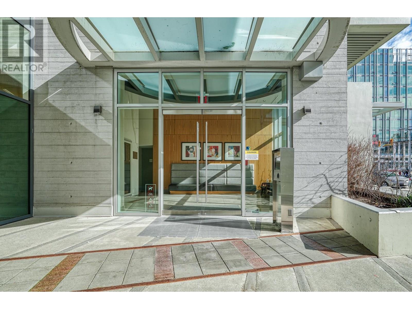 Photo 2 of 803 161 E 1st Avenue, Vancouver BC