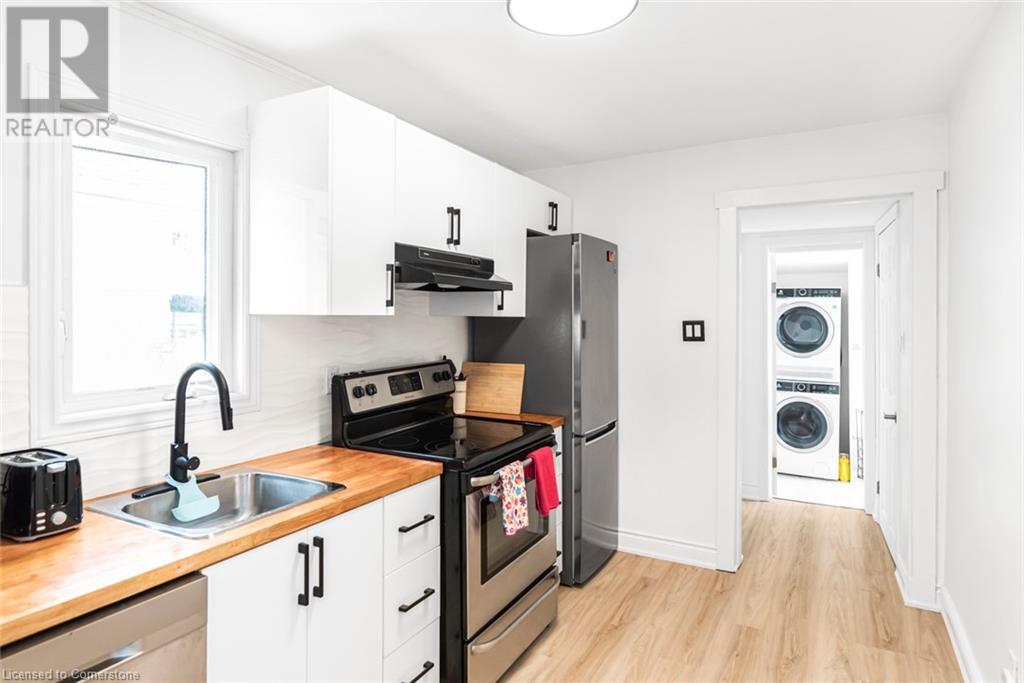 Photo 11 of 167 Tolton Avenue, Hamilton ON