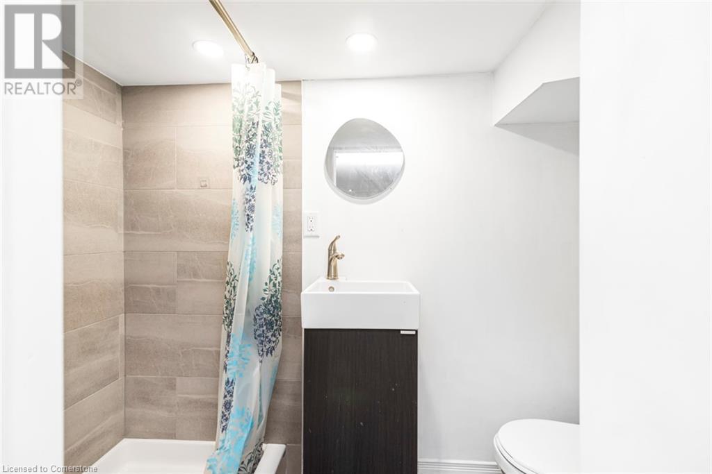 Photo 21 of 167 Tolton Avenue, Hamilton ON