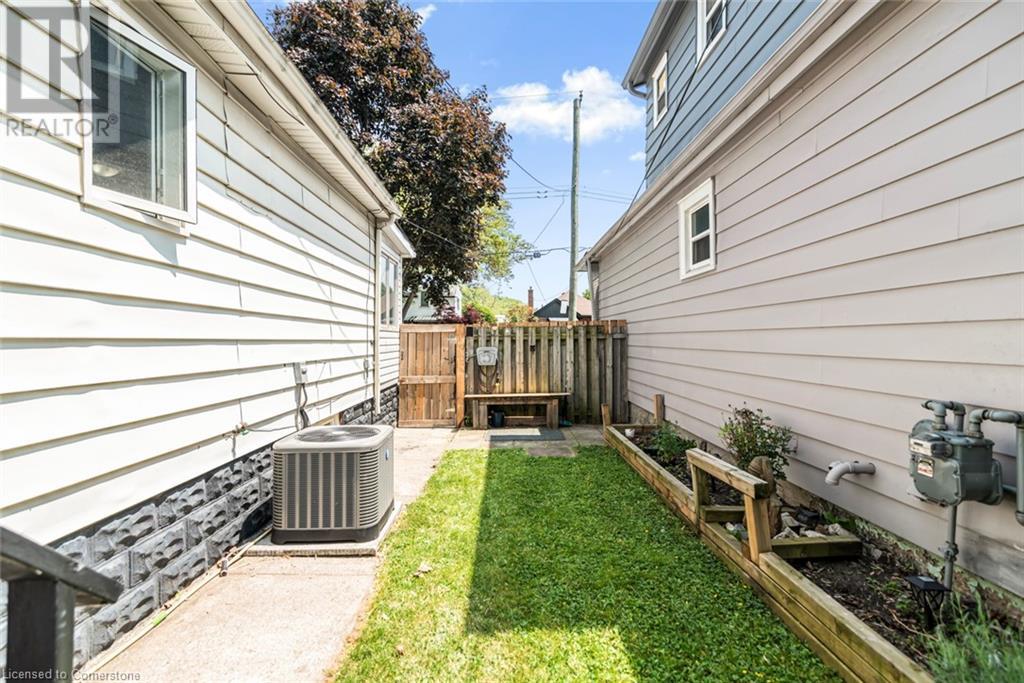 Photo 31 of 167 Tolton Avenue, Hamilton ON