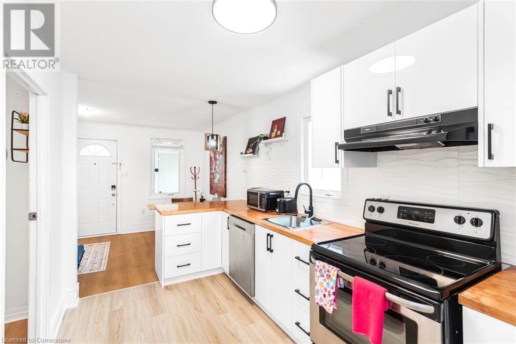 Photo 9 of 167 Tolton Avenue, Hamilton ON