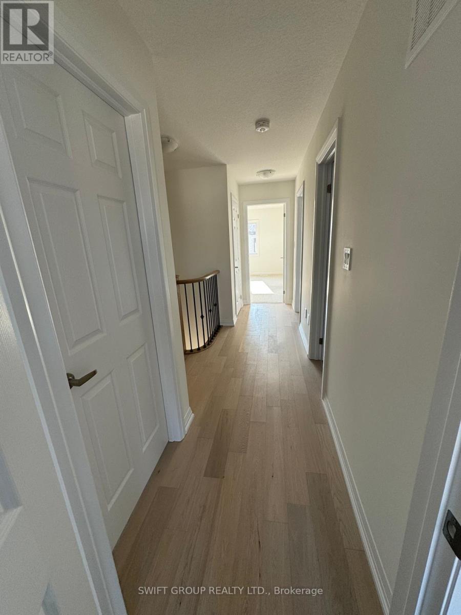 123 GRANVILLE CRESCENT - 27