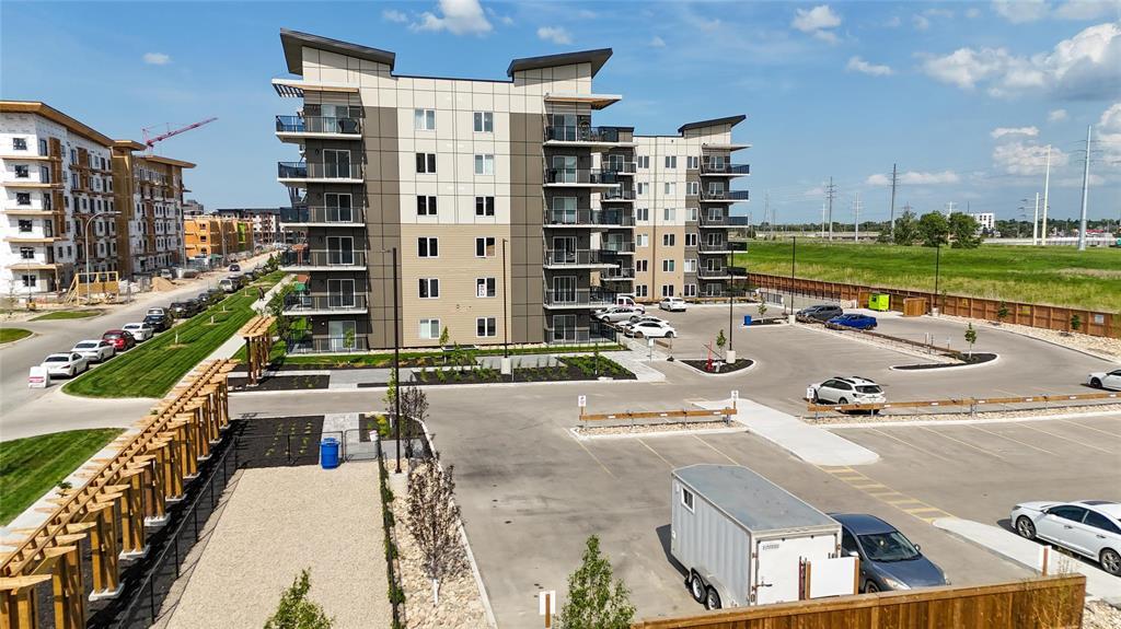 Photo 10 of 406 635 Ballantrae Drive, Winnipeg MB