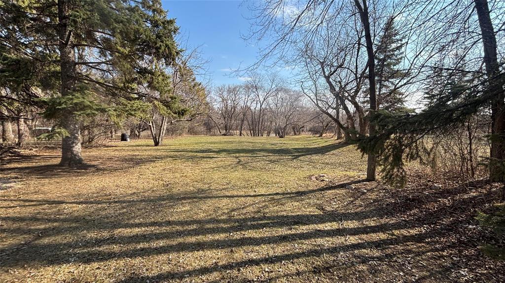 Photo 6 of 2194 Portage Avenue, Winnipeg MB