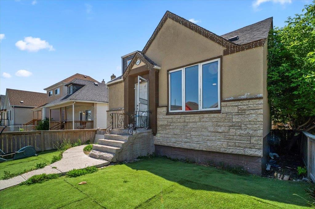 Photo 7 of 1478 Alexander Avenue, Winnipeg MB
