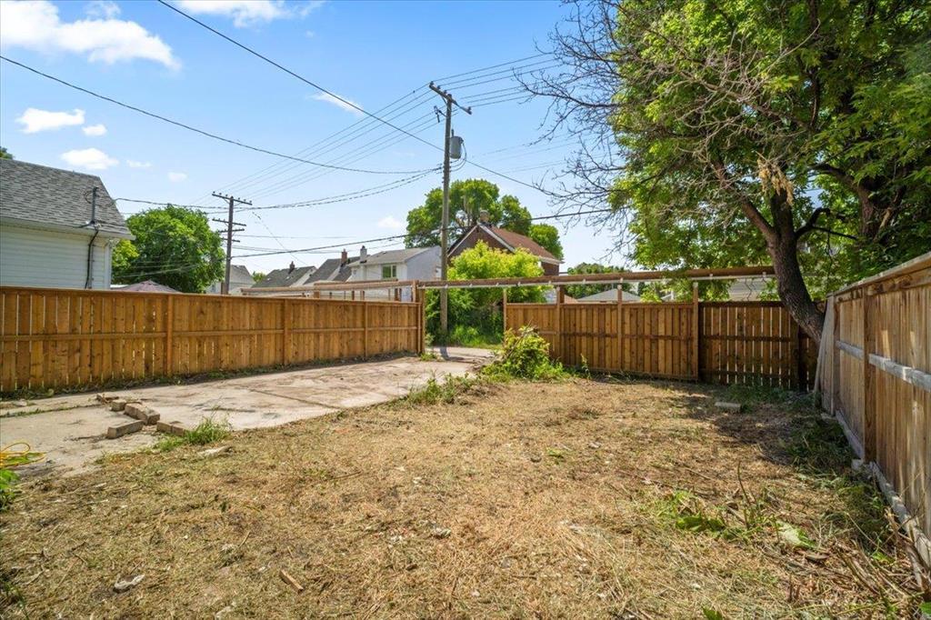 Photo 22 of 1478 Alexander Avenue, Winnipeg MB
