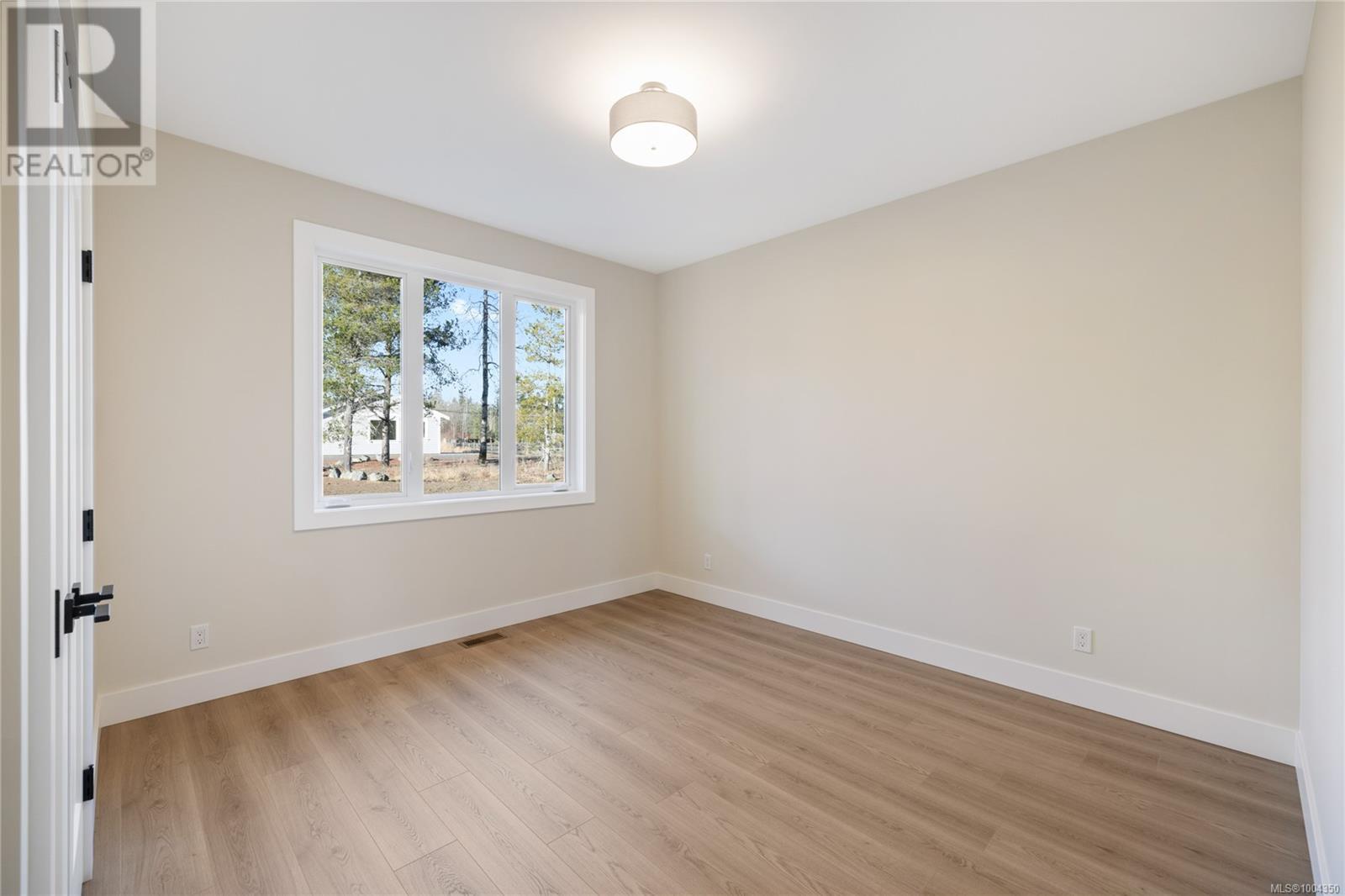 Photo 33 of 1230 1232 Station Rd, Coombs BC