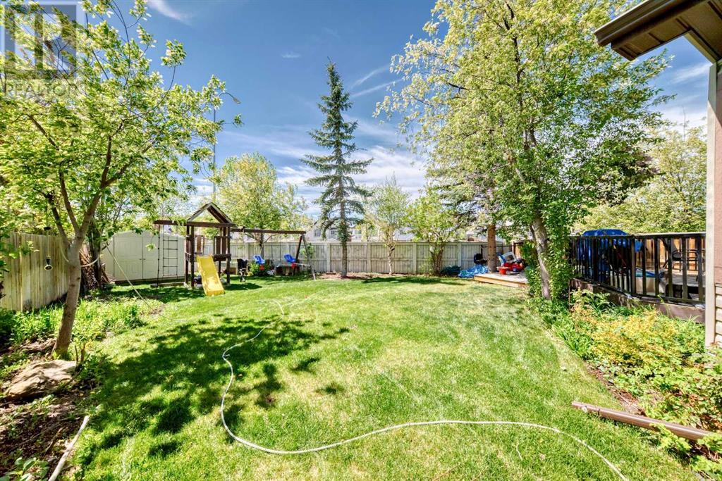 Single Family House for Sale in  Shawbrooke Park SW Shawnessy Calgary 