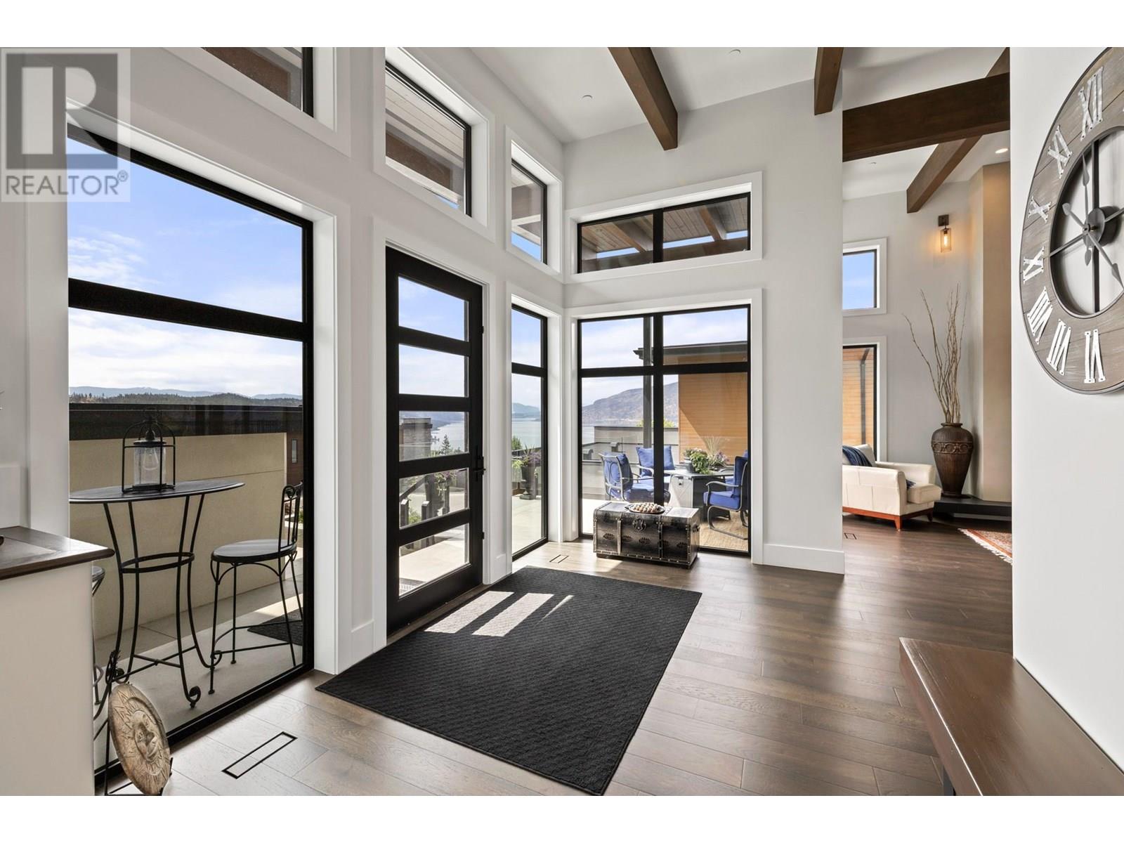 9532 Benchland Drive, Lake Country