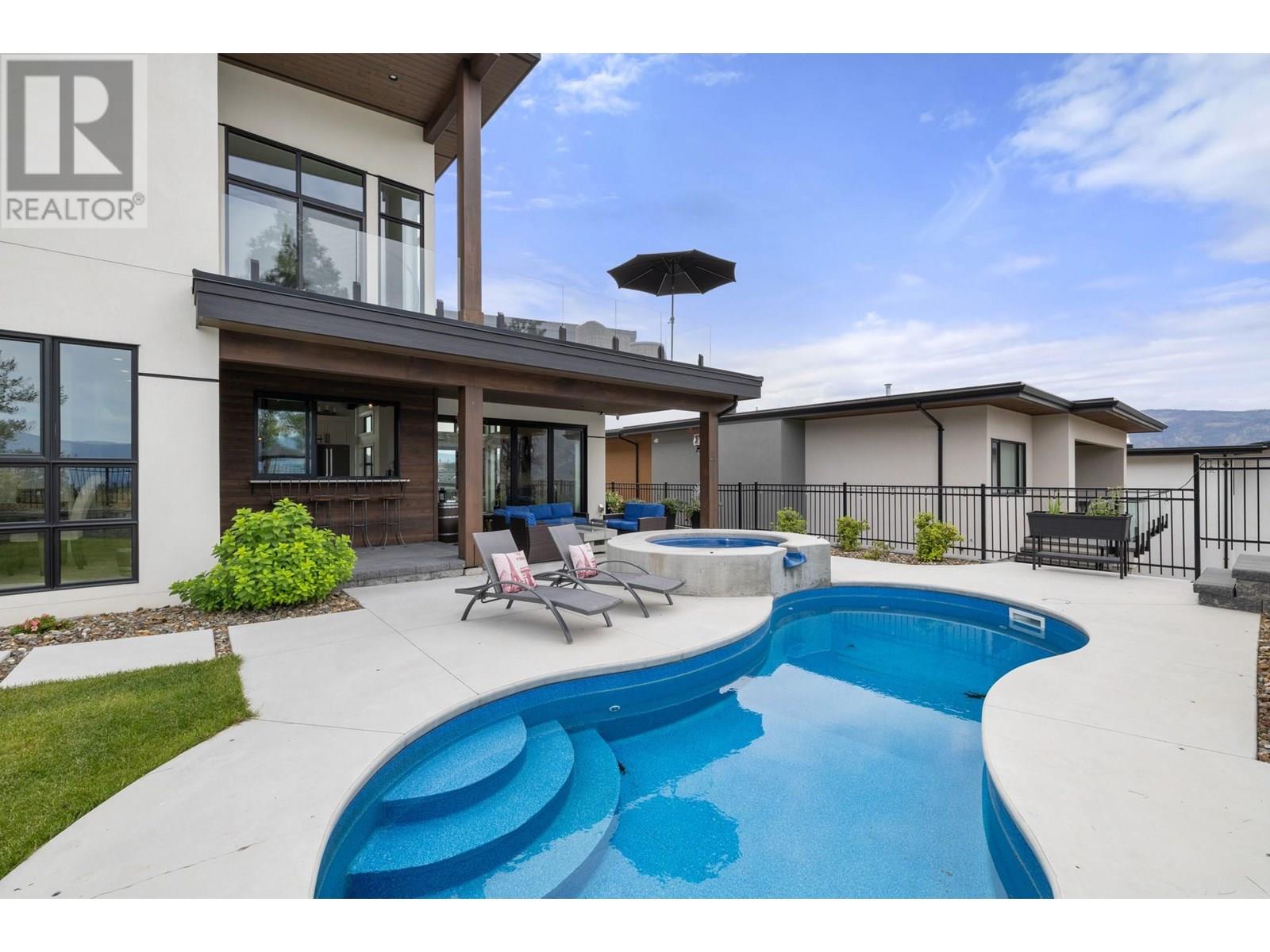 9532 Benchland Drive, Lake Country