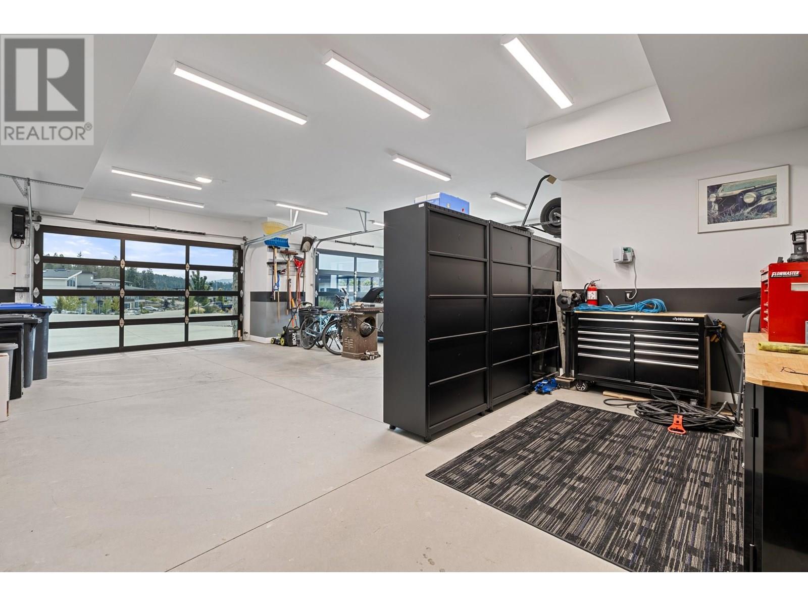 9532 Benchland Drive, Lake Country