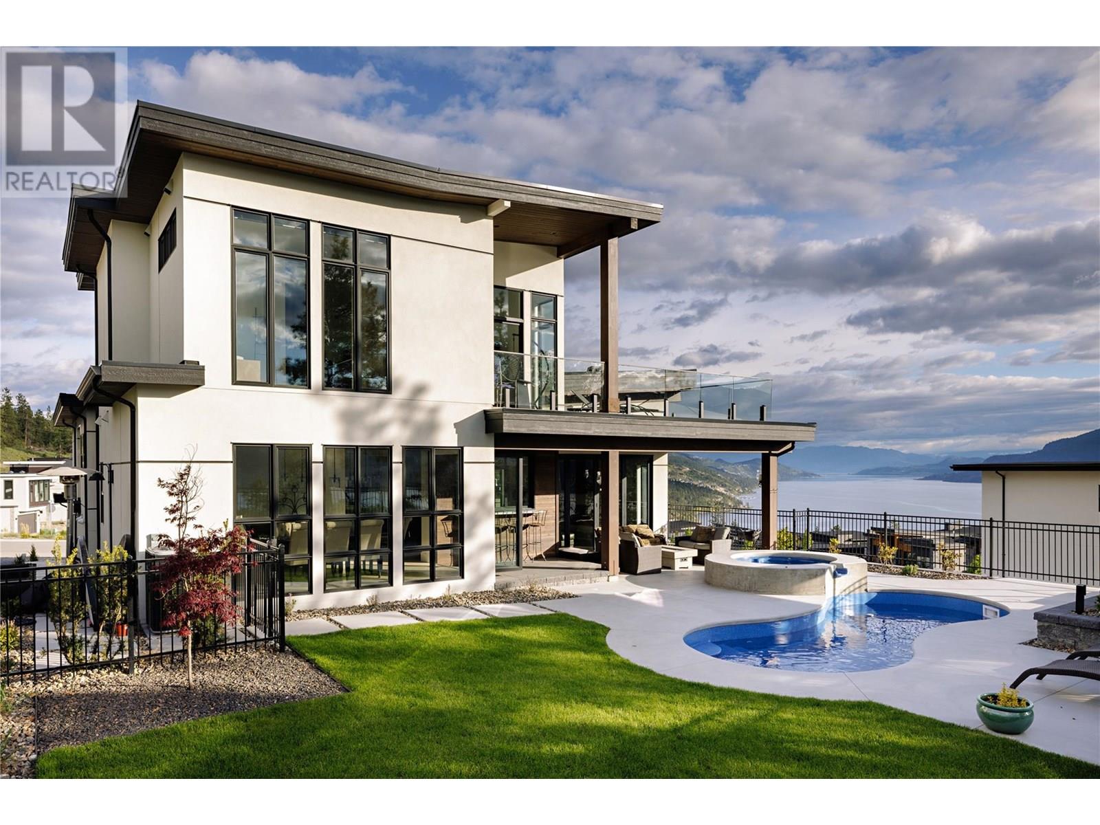 9532 Benchland Drive, Lake Country