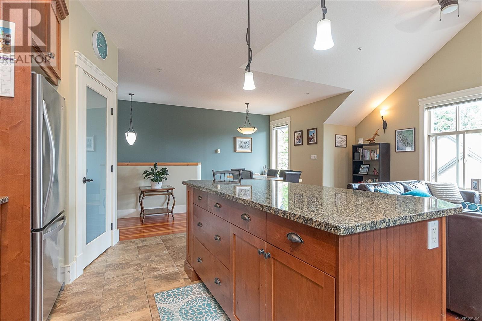 Photo 15 of 4814 Bridgewood Close, Nanaimo BC