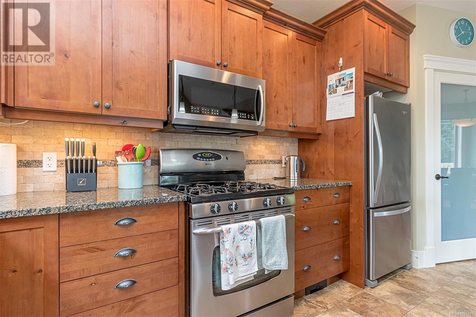 Photo 14 of 4814 Bridgewood Close, Nanaimo BC