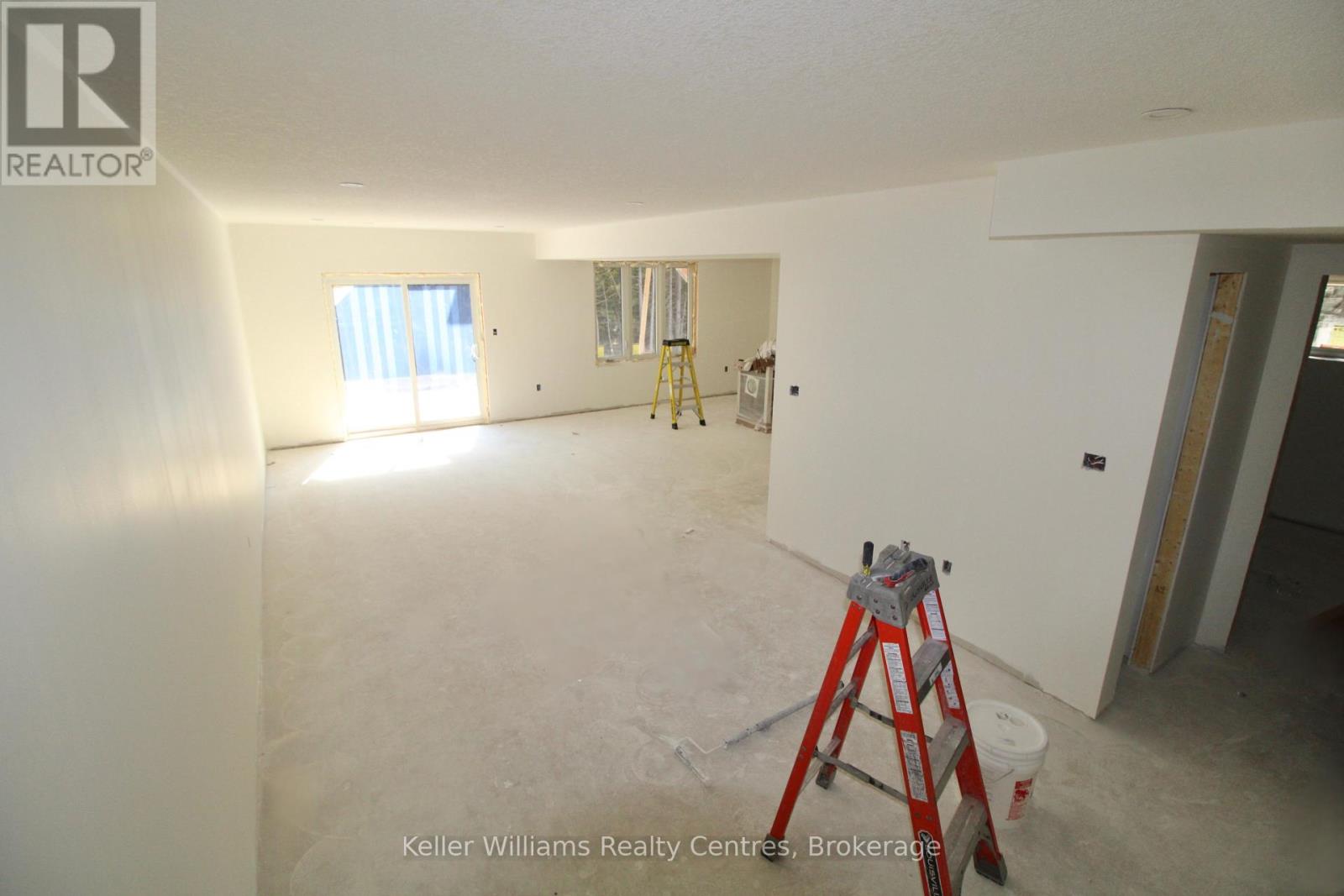 Photo 8 of 616 25th Avenue, Hanover ON