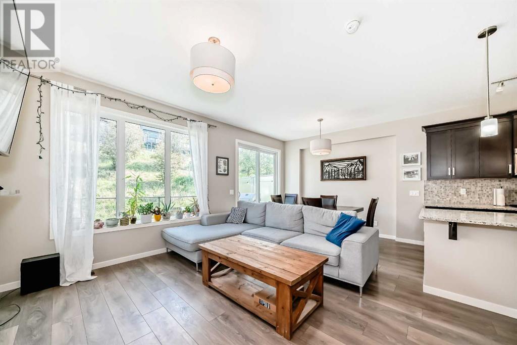 219 SUNSET POINT - Image 12