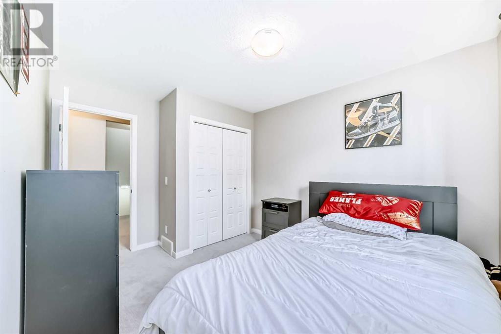 219 SUNSET POINT - Image 22
