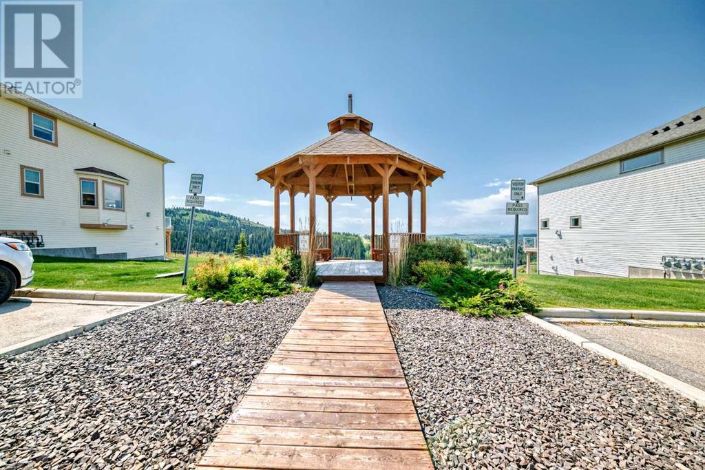 219 SUNSET POINT - Image 35