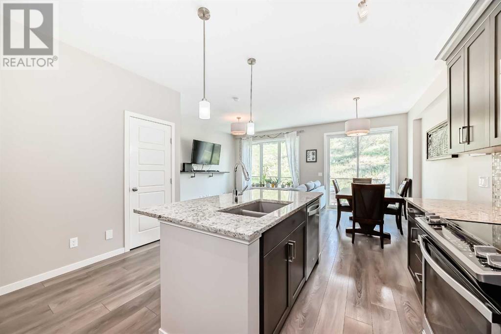 219 SUNSET POINT - Image 7