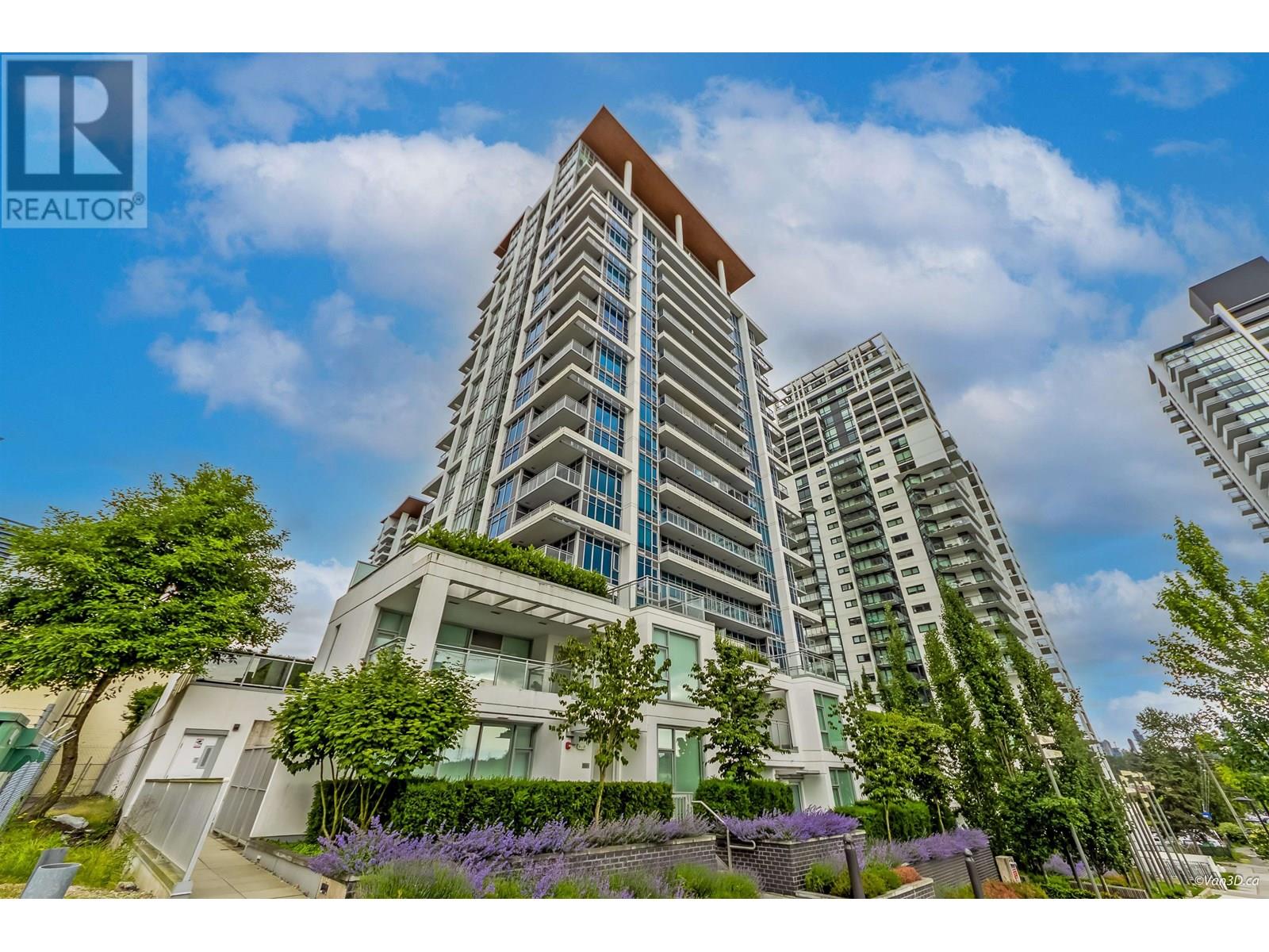 Photo 1 of 202 2288 Alpha Avenue, Burnaby BC