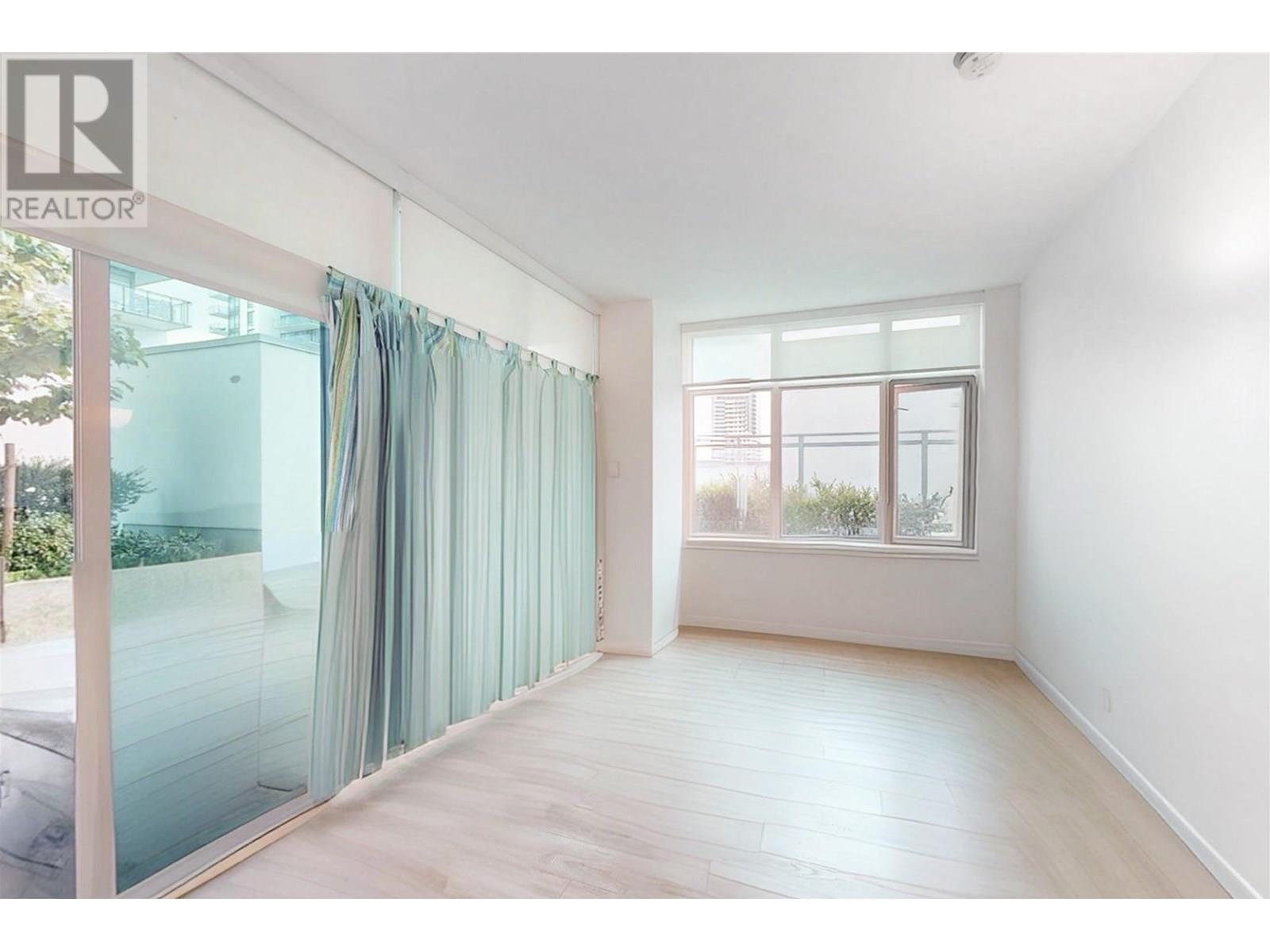 Photo 12 of 202 2288 Alpha Avenue, Burnaby BC
