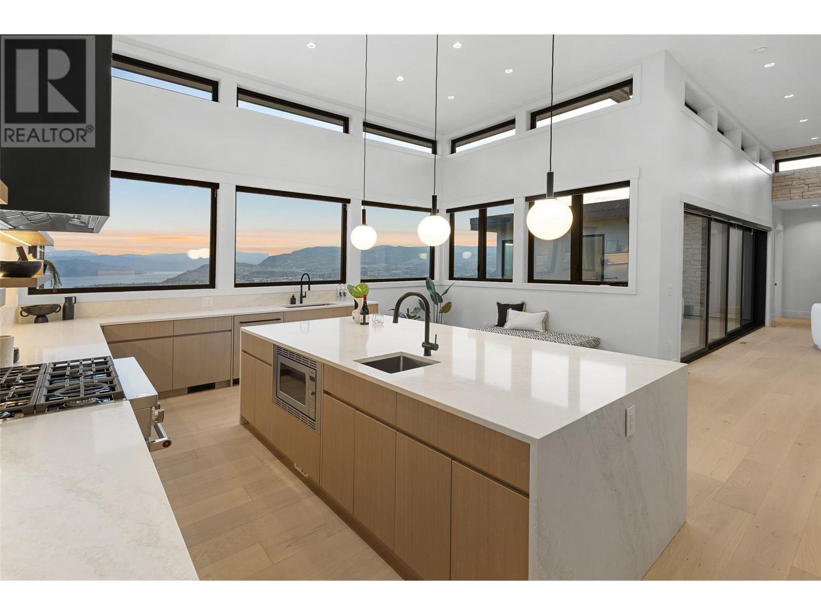  1651 Touriga Place, West Kelowna
