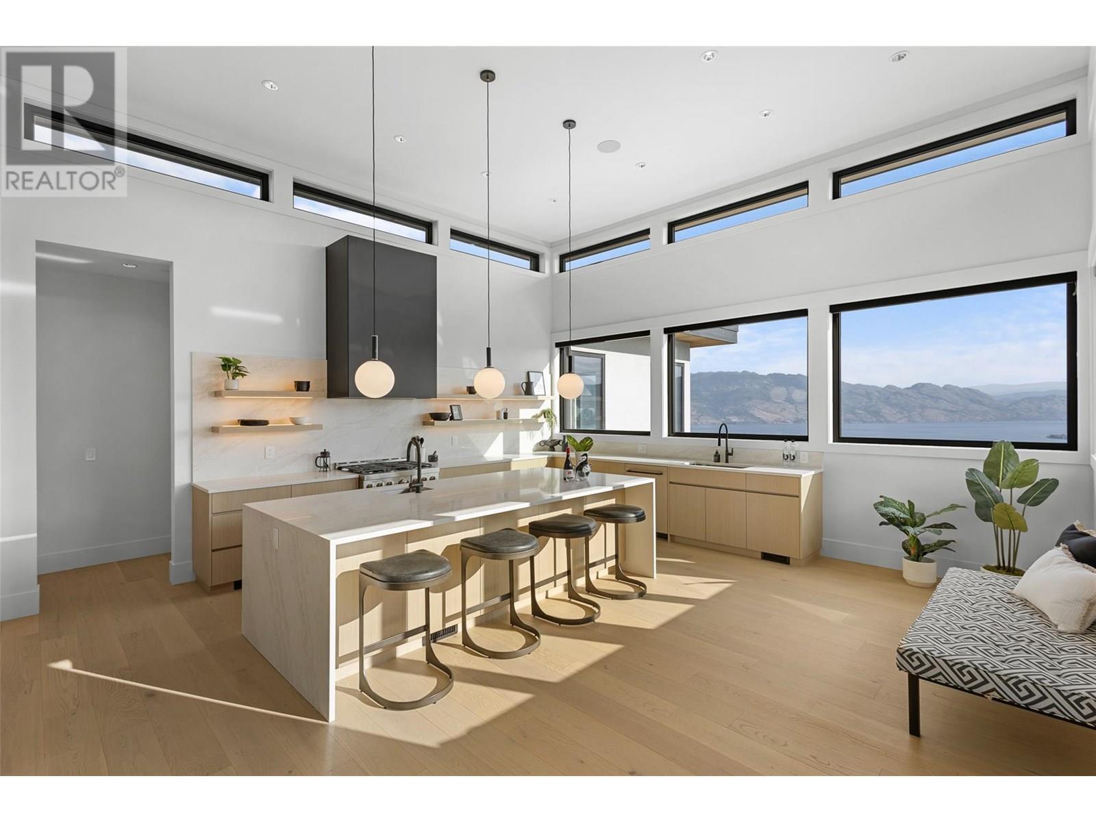  1651 Touriga Place, West Kelowna