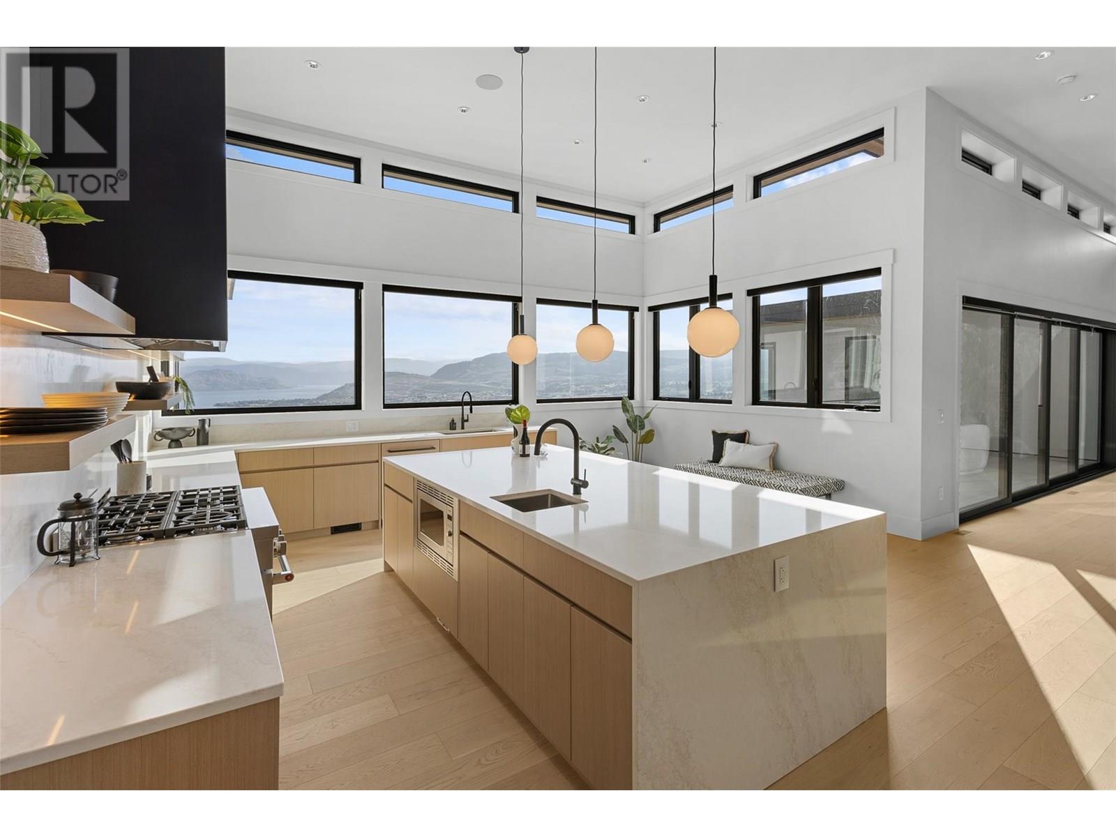  1651 Touriga Place, West Kelowna