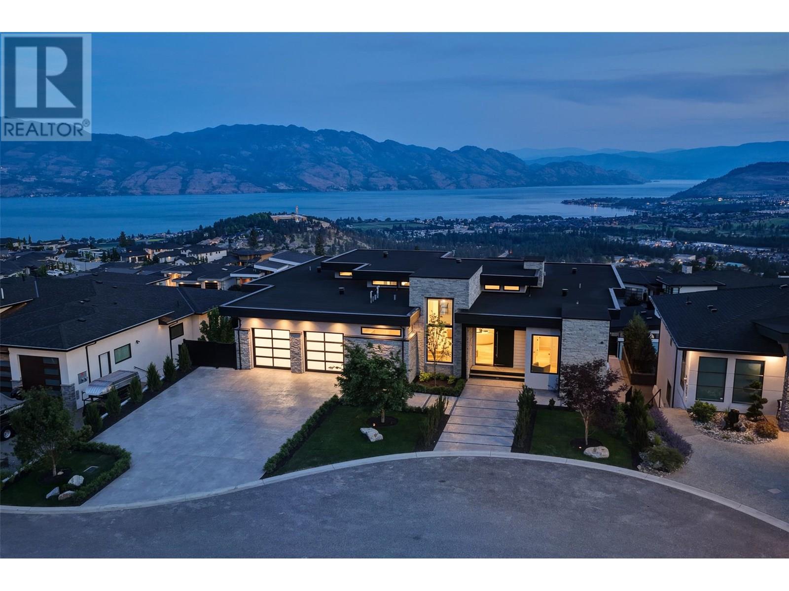  1651 Touriga Place, West Kelowna